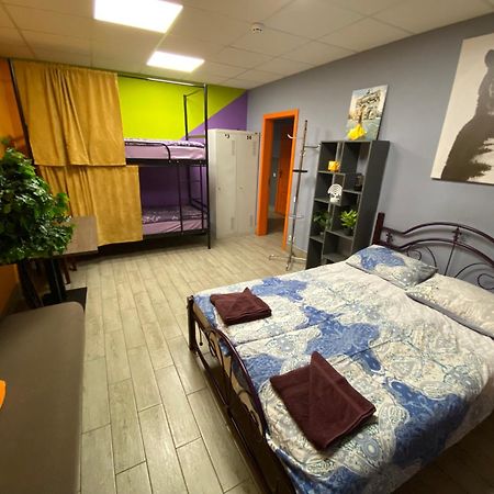 Hostel Meridian Kiev Bagian luar foto