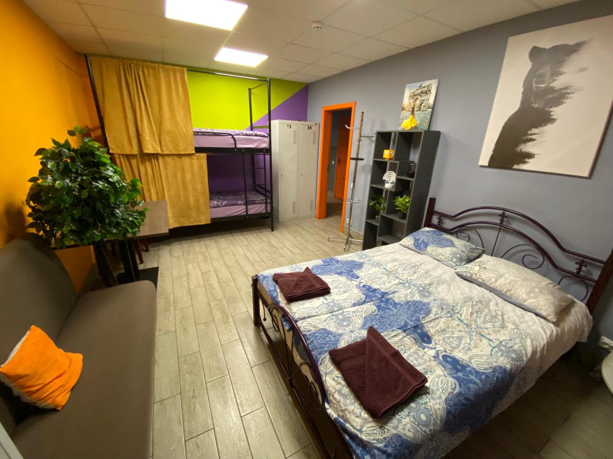 Hostel Meridian Kiev Bagian luar foto