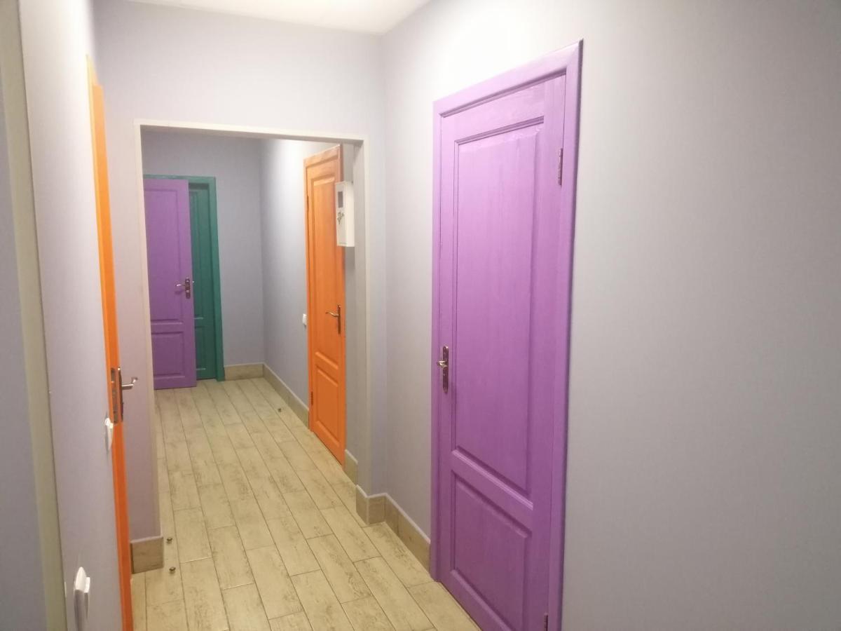 Hostel Meridian Kiev Bagian luar foto