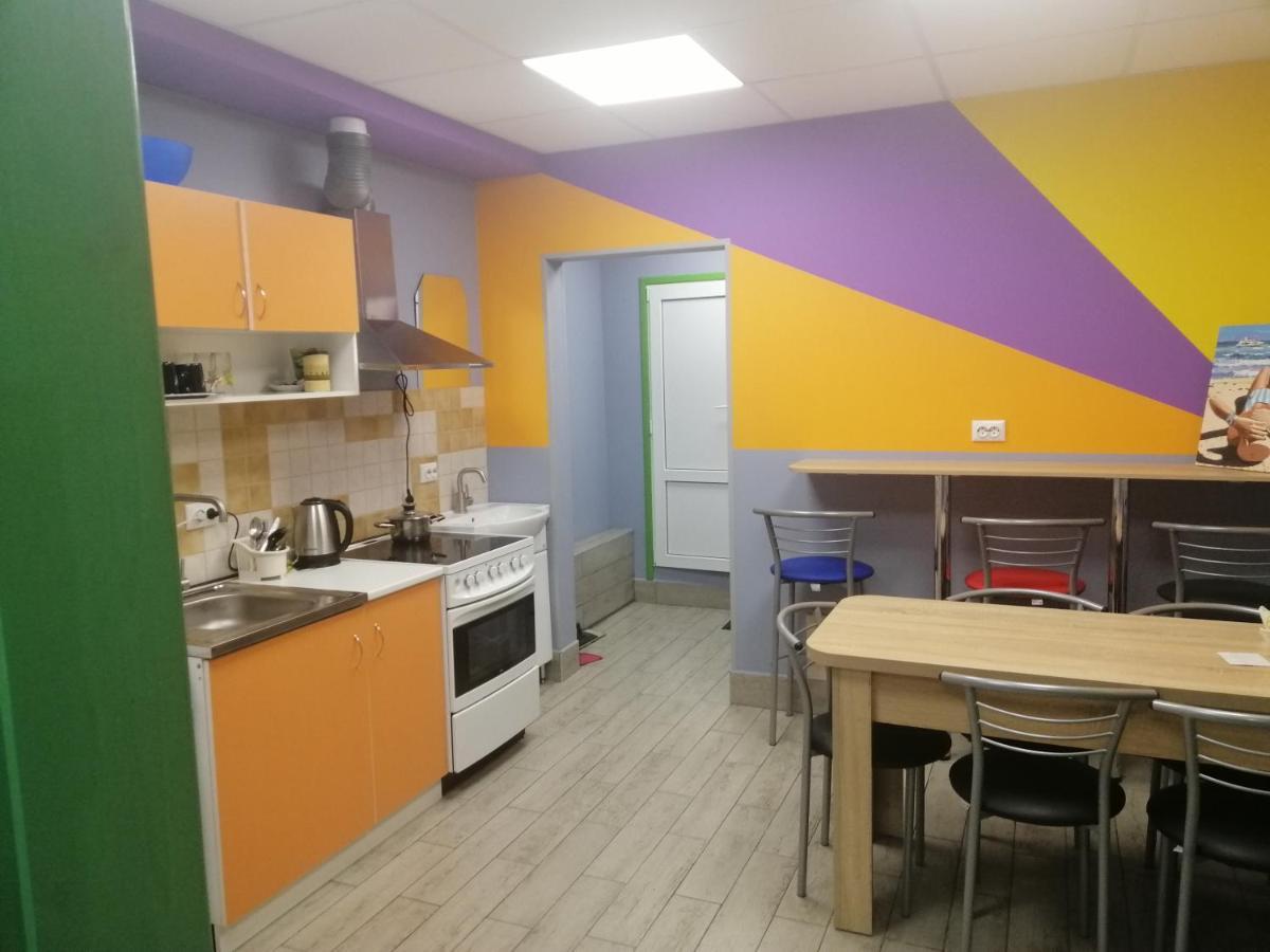 Hostel Meridian Kiev Bagian luar foto